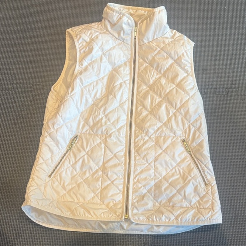Old Navy Women's Quilted Cream Vest